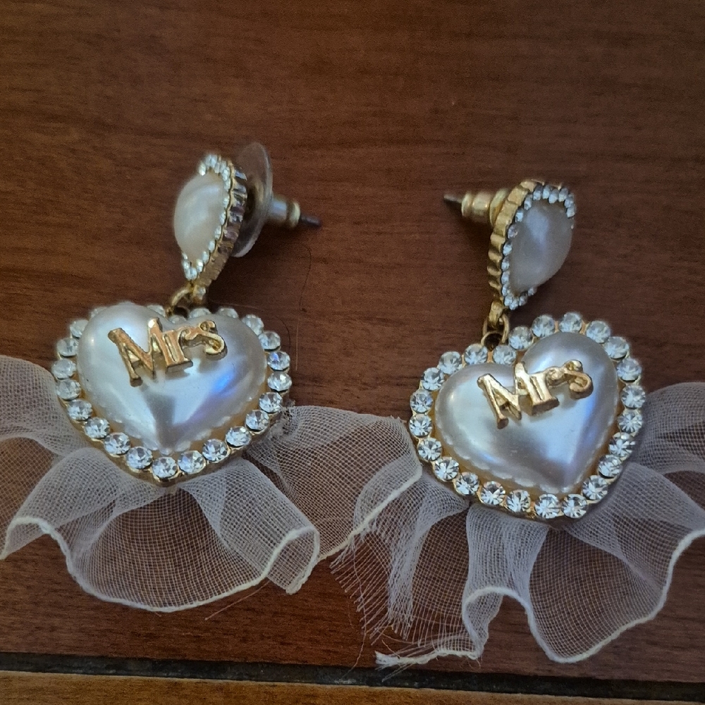 Gold and White Mrs. Heart Earrings